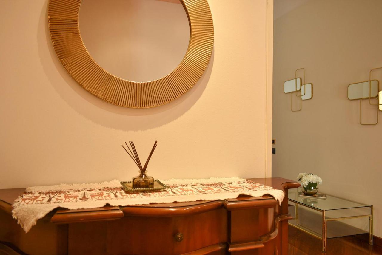 Tito Livio Deluxe Accommodation Padova Exterior photo